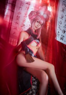 欧美15厘米高跟鞋_快播高清无删减WWW